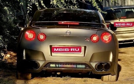 Nissan GT-R, 2010 год, 5 250 000 рублей, 4 фотография