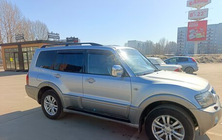Mitsubishi Pajero III рестайлинг, 2004 год, 850 000 рублей, 4 фотография