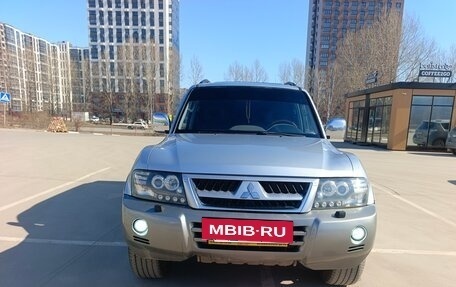 Mitsubishi Pajero III рестайлинг, 2004 год, 850 000 рублей, 2 фотография