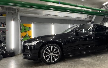 Volvo S90 II рестайлинг, 2020 год, 3 500 000 рублей, 6 фотография