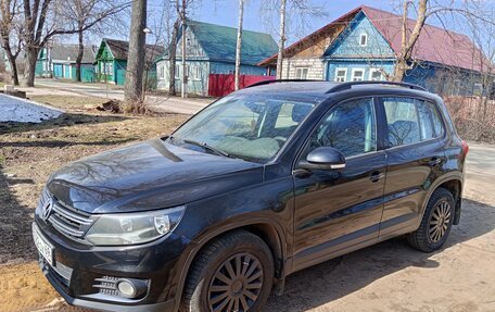 Volkswagen Tiguan I, 2012 год, 850 000 рублей, 2 фотография