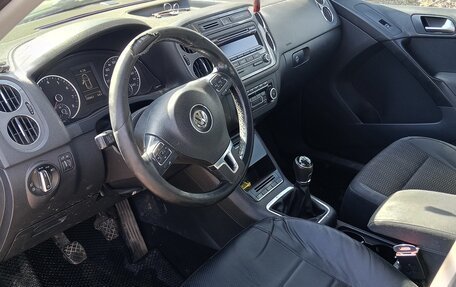 Volkswagen Tiguan I, 2012 год, 850 000 рублей, 11 фотография