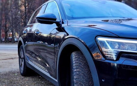 Audi e-tron I, 2021 год, 4 500 000 рублей, 13 фотография