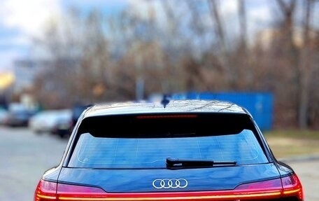 Audi e-tron I, 2021 год, 4 500 000 рублей, 8 фотография