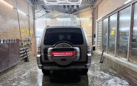 Mitsubishi Pajero IV, 2011 год, 2 100 000 рублей, 10 фотография