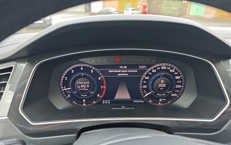 Volkswagen Tiguan II, 2018 год, 2 635 000 рублей, 9 фотография