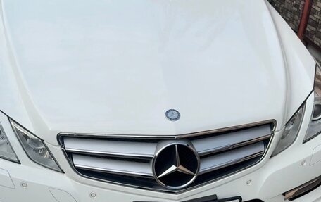 Mercedes-Benz E-Класс, 2012 год, 1 500 000 рублей, 2 фотография