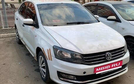 Volkswagen Polo VI (EU Market), 2018 год, 699 999 рублей, 2 фотография