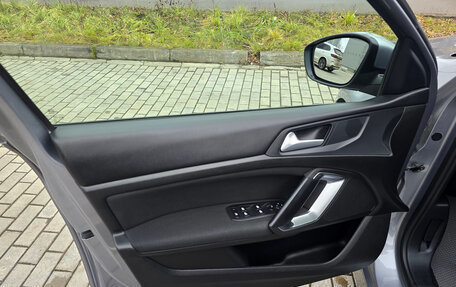 Peugeot 308 II, 2019 год, 1 080 000 рублей, 14 фотография