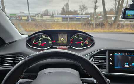 Peugeot 308 II, 2019 год, 1 080 000 рублей, 15 фотография