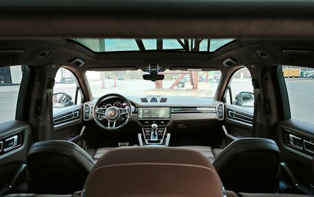 Porsche Cayenne III, 2021 год, 18 200 000 рублей, 17 фотография