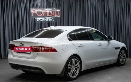 Jaguar XE I рестайлинг, 2016 год, 1 849 000 рублей, 4 фотография