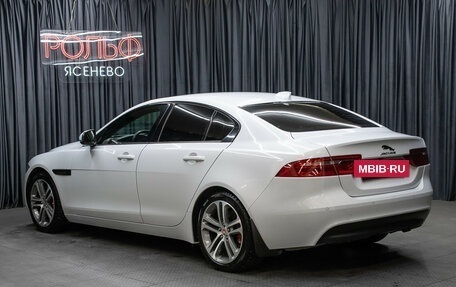 Jaguar XE I рестайлинг, 2016 год, 1 849 000 рублей, 6 фотография