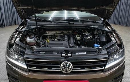 Volkswagen Tiguan II, 2019 год, 2 349 000 рублей, 9 фотография