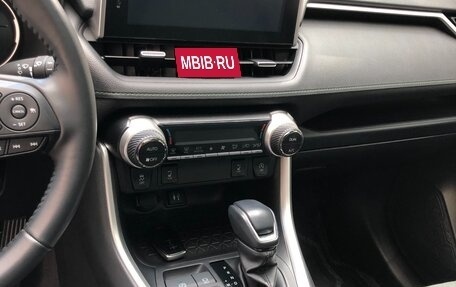 Toyota RAV4, 2022 год, 3 750 000 рублей, 16 фотография