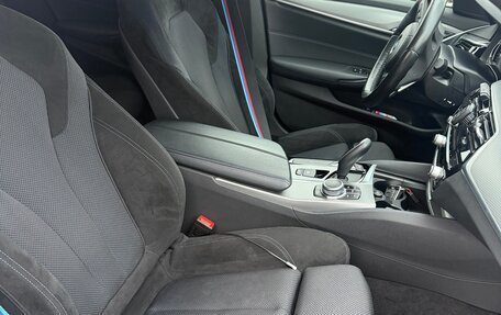 BMW 5 серия, 2019 год, 3 799 000 рублей, 16 фотография