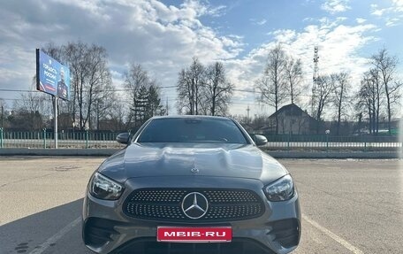 Mercedes-Benz E-Класс, 2021 год, 5 800 000 рублей, 1 фотография