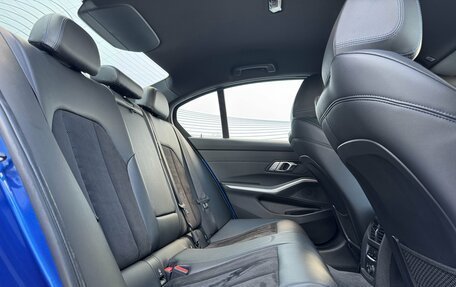 BMW 3 серия, 2019 год, 3 299 000 рублей, 17 фотография