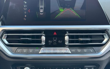 BMW 3 серия, 2019 год, 3 299 000 рублей, 20 фотография