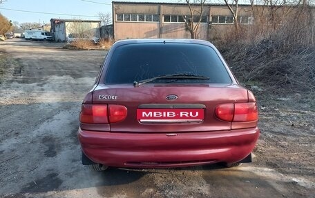 Ford Escort V, 1997 год, 235 000 рублей, 2 фотография