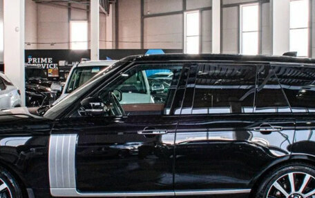 Land Rover Range Rover IV рестайлинг, 2021 год, 11 750 000 рублей, 2 фотография