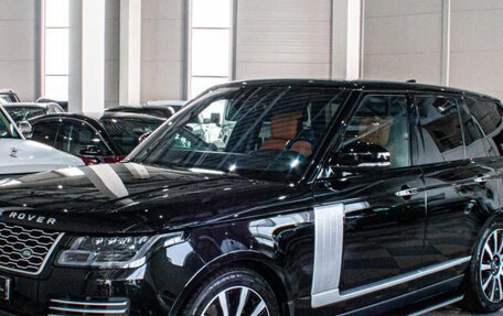 Land Rover Range Rover IV рестайлинг, 2021 год, 11 750 000 рублей, 3 фотография