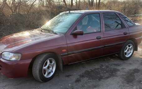 Ford Escort V, 1997 год, 235 000 рублей, 10 фотография