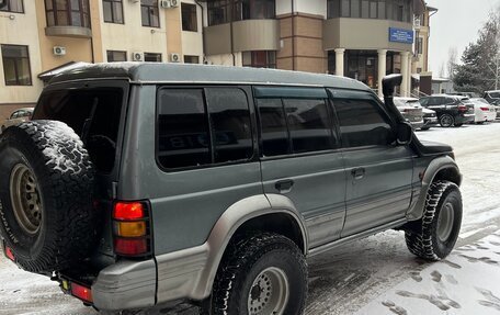 Mitsubishi Pajero III рестайлинг, 1994 год, 665 000 рублей, 4 фотография