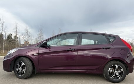 Hyundai Solaris II рестайлинг, 2013 год, 1 100 000 рублей, 2 фотография