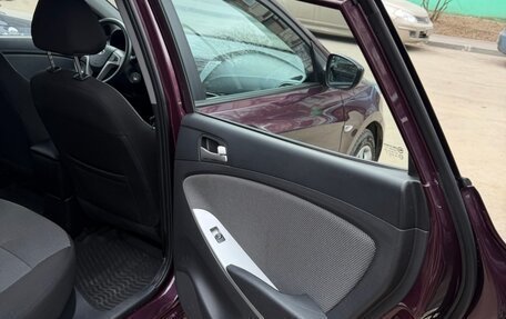 Hyundai Solaris II рестайлинг, 2013 год, 1 100 000 рублей, 11 фотография