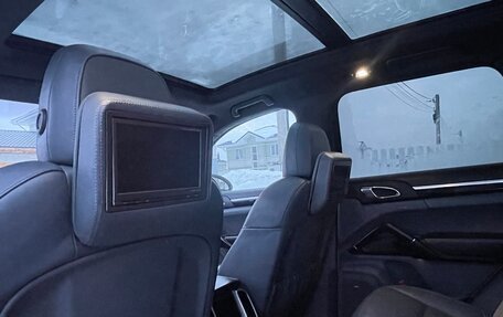 Porsche Cayenne III, 2011 год, 2 400 000 рублей, 10 фотография