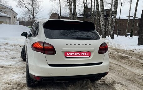 Porsche Cayenne III, 2011 год, 2 400 000 рублей, 6 фотография
