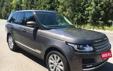 Land Rover Range Rover IV рестайлинг, 2015 год, 5 600 000 рублей, 2 фотография
