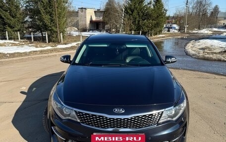 KIA Optima IV, 2018 год, 2 500 000 рублей, 2 фотография