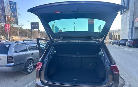 Volkswagen Tiguan II, 2018 год, 2 850 000 рублей, 19 фотография