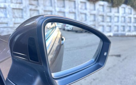 Volkswagen Tiguan II, 2018 год, 2 850 000 рублей, 18 фотография