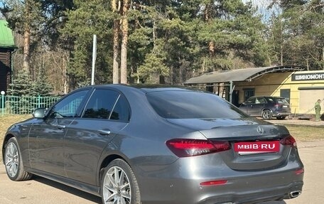 Mercedes-Benz E-Класс, 2021 год, 5 800 000 рублей, 4 фотография