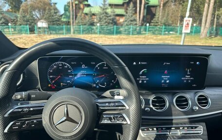 Mercedes-Benz E-Класс, 2021 год, 5 800 000 рублей, 12 фотография