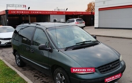 Chrysler Voyager III, 2000 год, 340 000 рублей, 3 фотография
