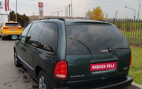 Chrysler Voyager III, 2000 год, 340 000 рублей, 7 фотография