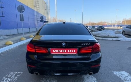 BMW 5 серия, 2017 год, 1 850 000 рублей, 8 фотография