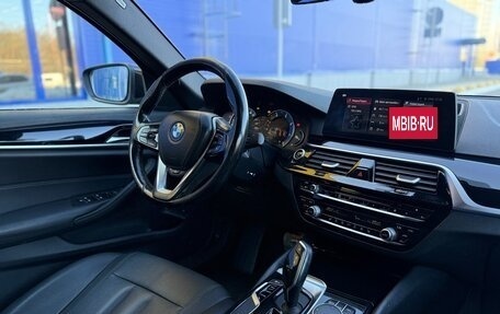 BMW 5 серия, 2017 год, 1 850 000 рублей, 13 фотография