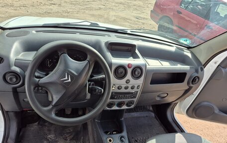 Citroen Berlingo II рестайлинг, 2007 год, 230 000 рублей, 12 фотография