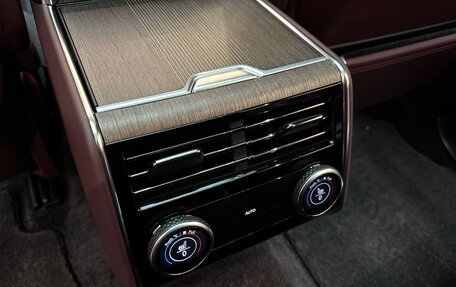 Land Rover Range Rover IV рестайлинг, 2025 год, 24 490 000 рублей, 22 фотография