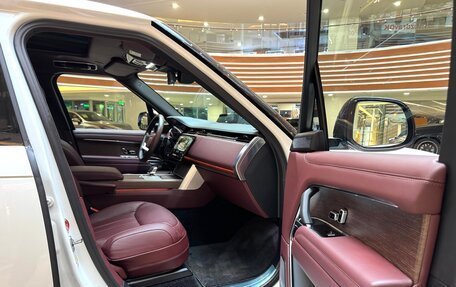 Land Rover Range Rover IV рестайлинг, 2025 год, 24 490 000 рублей, 30 фотография