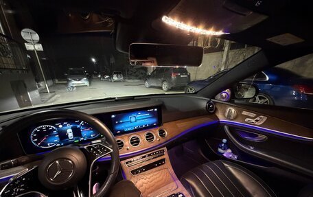 Mercedes-Benz E-Класс, 2021 год, 5 750 000 рублей, 27 фотография