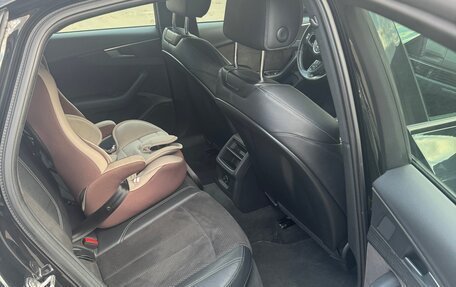 Audi A4, 2017 год, 2 000 000 рублей, 13 фотография