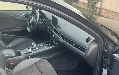 Audi A4, 2017 год, 2 000 000 рублей, 11 фотография