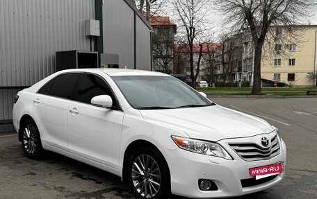 Toyota Camry, 2010 год, 1 550 000 рублей, 2 фотография