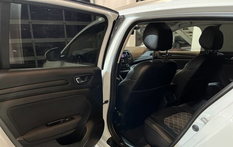 Renault Megane IV, 2019 год, 1 272 000 рублей, 21 фотография